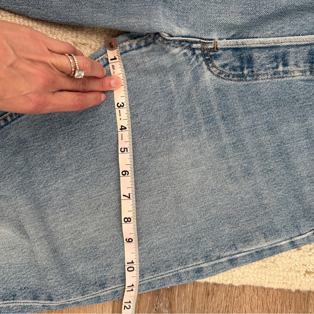 Levi's Women's vintage 501 Jeans - Picture 5 of 6